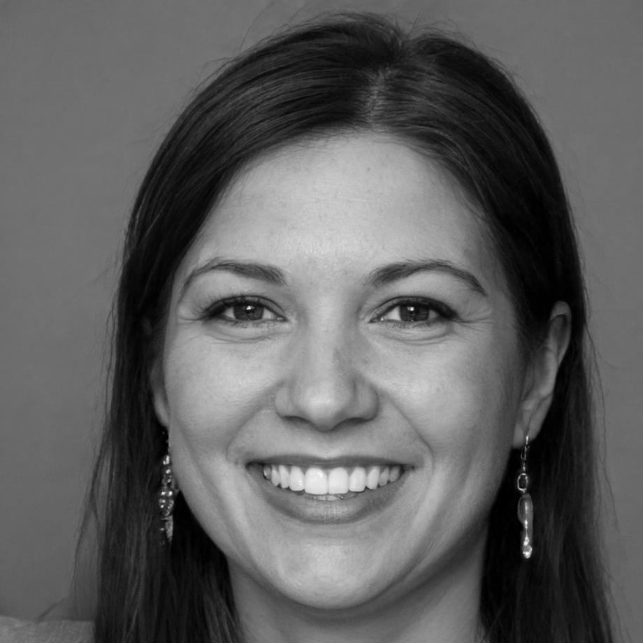 Chirurgiens formés par VR contre méthodes traditionnelles sur cadavres